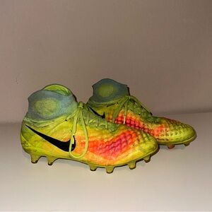 Nike Magista Obra 2 FG Volt